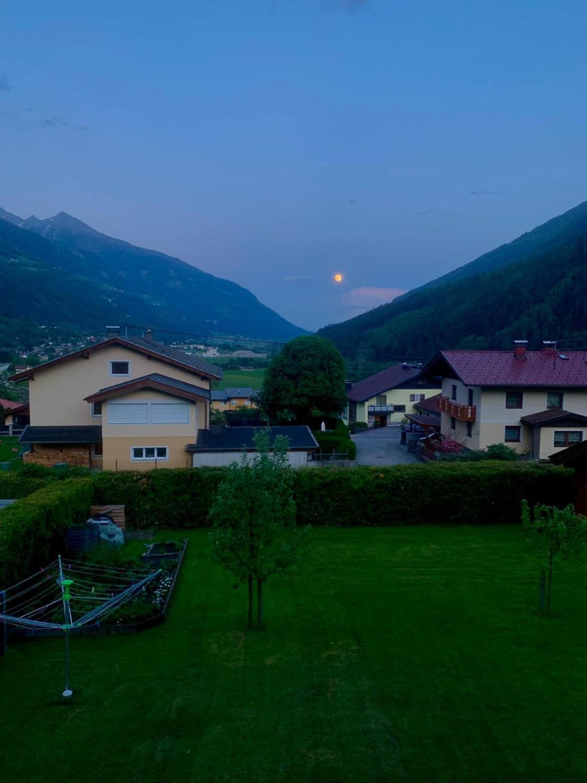 Panorama Apartments Semslach Obervellach Buitenkant foto